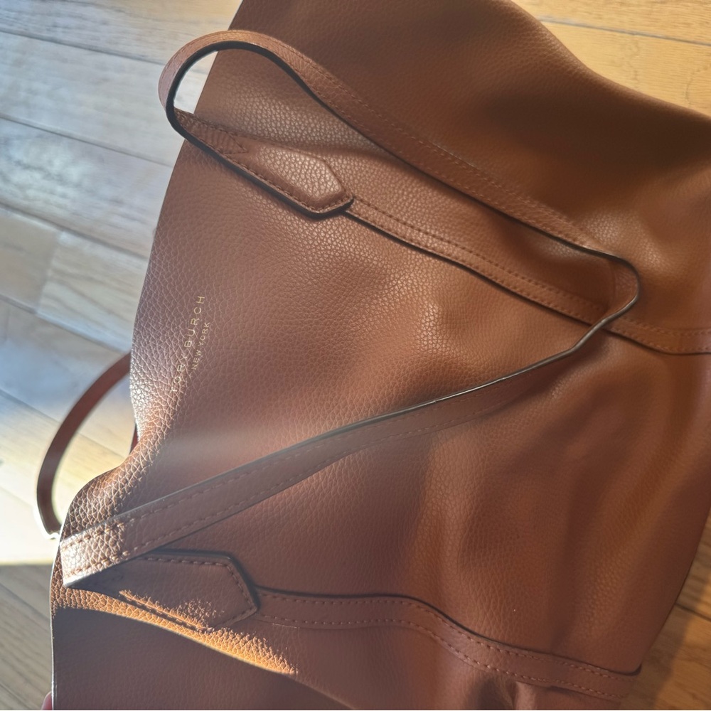 Tory Burch Perry Triple Compartment Tote Bag Leather Camel Brown🤎 - Picture 2 of 5